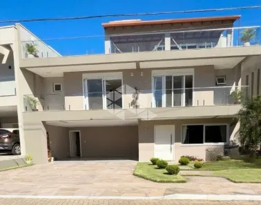 Casa de Condomínio com 4 Quartos à venda, 312m² no Hípica, Porto Alegre