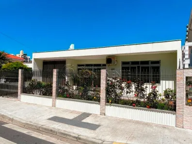 Casa com 4 Quartos à venda, 180m² no Canto, Florianópolis