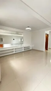 Casa com 2 Quartos à venda, 101m² no Hípica, Porto Alegre