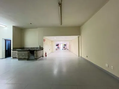 Ponto Comercial para alugar, 180m² no Santa Efigênia, Belo Horizonte