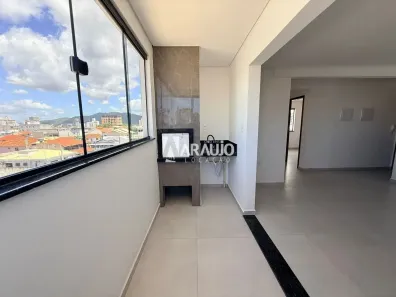 Apartamento com 2 Quartos para alugar, 75m² no Gravatá, Navegantes