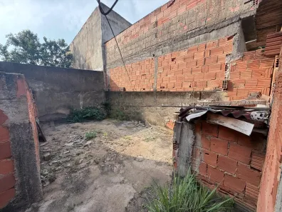 Casa com 5 Quartos à venda, 200m² no Parque Jóquei Club, Campos dos Goytacazes