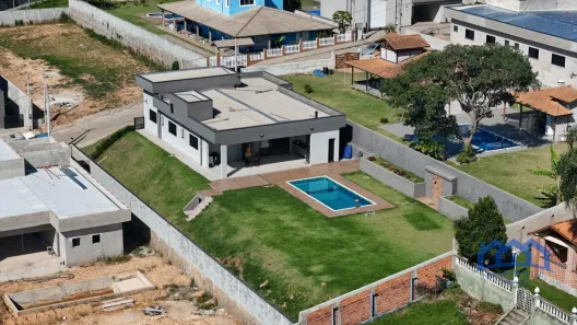 Fazenda/Sítio com 3 Quartos à venda, 1000m² no Dona Catarina, MAIRINQUE