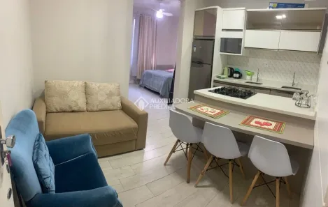 Apartamento com 1 Quarto para alugar, 29m² no Centro, Florianópolis