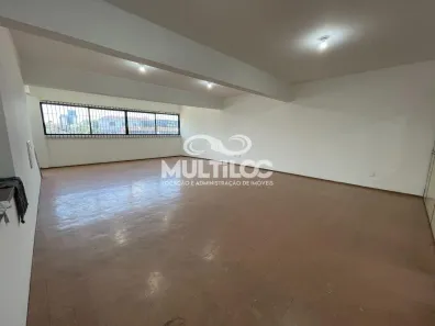 Prédio Comercial para alugar, 600m² no Vila Mathias, Santos