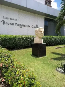 Ponto Comercial para alugar, 450m² no Cordeiro, Recife