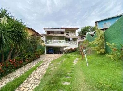 Casa com 3 Quartos à venda, 247m² no Santo Antônio, Niterói