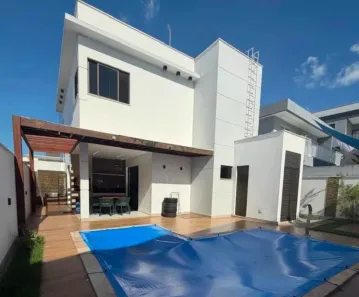 Casa de Condomínio com 5 Quartos à venda, 270m² no Itararé, Campina Grande