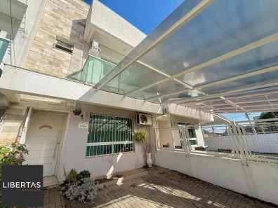 Casa com 2 Quartos à venda, 82m² no Niterói, Canoas