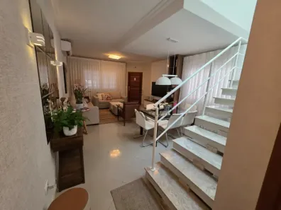 Sobrado com 3 Quartos à venda, 180m² no Jardim Satélite, São José dos Campos