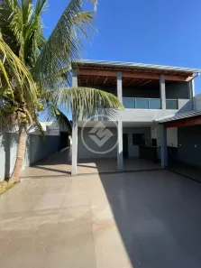 Sobrado com 3 Quartos à venda, 220m² no Jardim Europa, Uberlândia