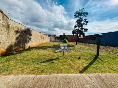 Lote/Terreno à venda, 300m² no Vila Apolo, Itapetininga