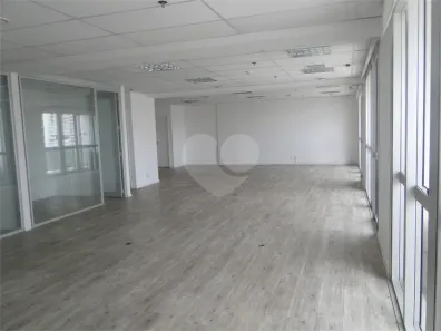 Sala Comercial para alugar, 104m² no Vila São Francisco (Zona Sul), São Paulo