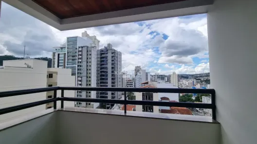 Apartamento com 2 Quartos à venda, 106m² no Centro, Juiz de Fora