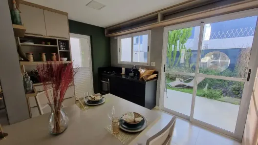 Sobrado com 3 Quartos à venda, 90m² no Residencial Estoril, Taubaté