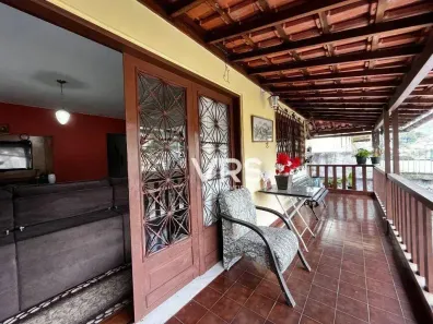 Casa com 3 Quartos à venda, 393m² no Tijuca, Teresópolis