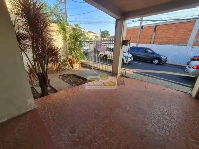 Casa com 3 Quartos à venda, 109m² no Estados Unidos, Uberaba