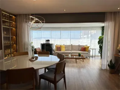 Apartamento com 3 Quartos à venda, 171m² no Jardim Arpoador, São Paulo
