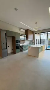 Casa de Condomínio com 4 Quartos à venda, 220m² no Vila Aviação, Bauru