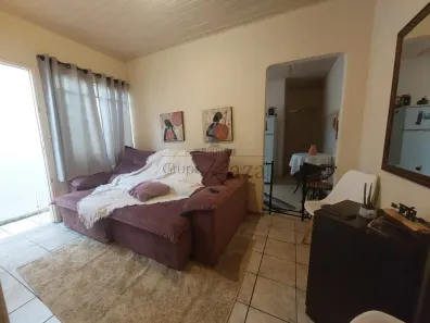 Casa com 2 Quartos à venda, 104m² no Vila Martinez, Jacareí