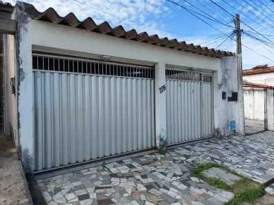 Casa com 7 Quartos à venda, 200m² no Parangaba, Fortaleza