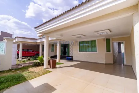 Casa com 5 Quartos à venda, 700m² no Guará I, Brasília