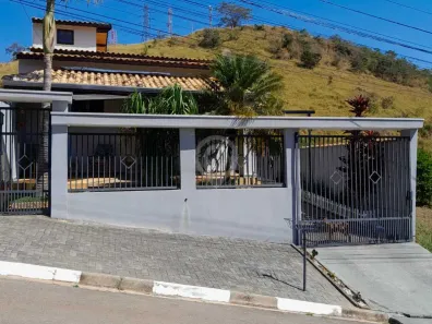Casa com 3 Quartos à venda, 220m² no Jardim do Parque, Morungaba