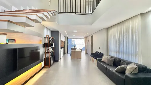 Sobrado com 3 Quartos à venda, 180m² no Saguaçu, Joinville
