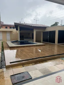 Casa com 6 Quartos para alugar, 366m² no Centro, Eusébio