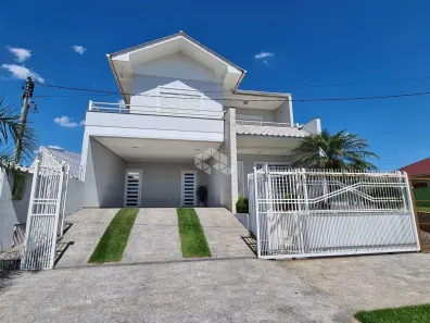 Casa com 3 Quartos à venda, 230m² no Castelo Branco, Santa Cruz do Sul