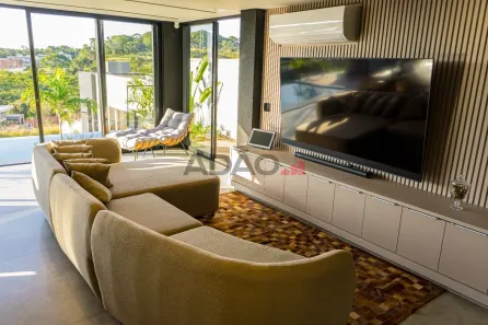 Casa de Condomínio com 4 Quartos à venda, 248m² no Jardins Barcelona, Senador Canedo
