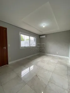 Sobrado com 3 Quartos à venda, 161m² no Estância Velha, Canoas