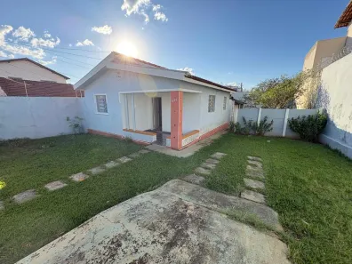 Casa com 2 Quartos à venda, 98m² no Tabajaras, Uberlândia
