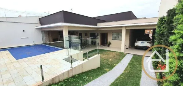 Casa com 3 Quartos à venda, 205m² no Alpes, Londrina