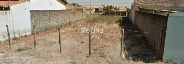 Lote/Terreno à venda, 360m² no Segismundo Pereira, Uberlândia