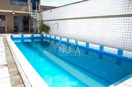 Sobrado com 4 Quartos à venda, 255m² no Vila Cascatinha, São Vicente