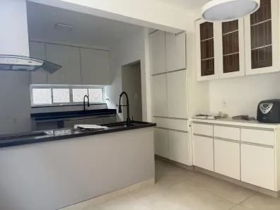 Sobrado com 3 Quartos à venda, 164m² no Parque Continental, São Paulo