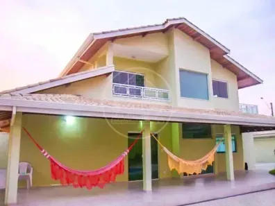 Sobrado com 4 Quartos à venda, 300m² no Jardim Peruibe, Peruíbe
