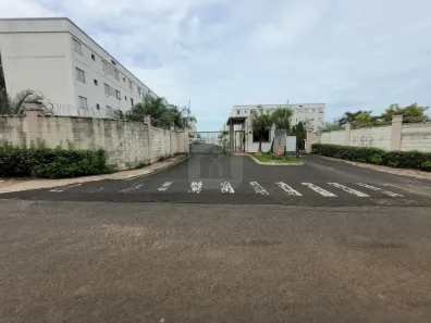 Apartamento com 2 Quartos para alugar, 45m² no Aclimação, Uberlândia