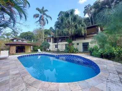 Casa à venda, 300m² no Fazenda Inglesa, Petrópolis