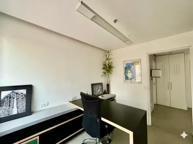 Sala Comercial com 4 Quartos à venda, 70m² no Pinheiros, São Paulo