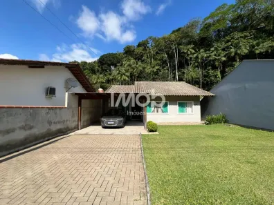 Casa com 2 Quartos à venda, 140m² no Czerniewicz, Jaraguá do Sul