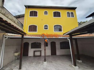 Sobrado com 3 Quartos à venda, 200m² no Jardim Santa Clara, Guarulhos