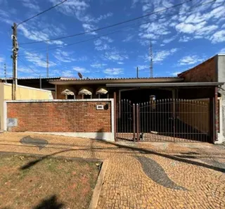Casa com 3 Quartos à venda, 185m² no Santa Cecília, Paulínia