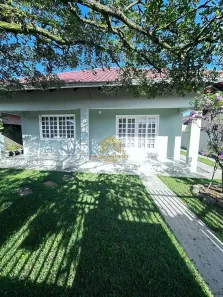 Casa com 3 Quartos à venda, 228m² no João Costa, Joinville