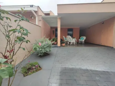 Casa com 2 Quartos à venda, 162m² no Vila Biasi, Americana