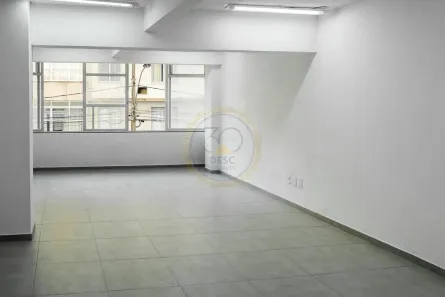 Sala Comercial à venda, 200m² no Centro, Balneário Camboriú