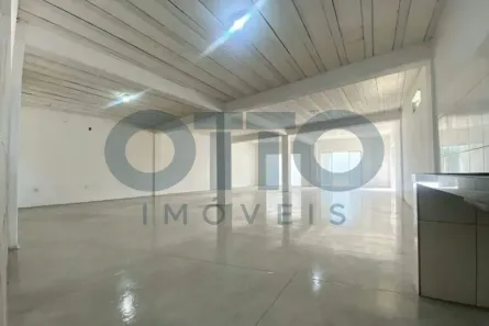 Ponto Comercial para alugar, 220m² no Arraial D'Ajuda, Porto Seguro