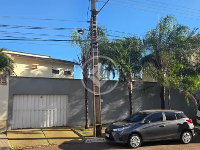 Casa com 4 Quartos à venda, 350m² no Plano Diretor Sul, Palmas