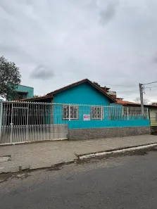 Casa com 3 Quartos para venda ou aluguel, 120m² no Liberdade, Resende